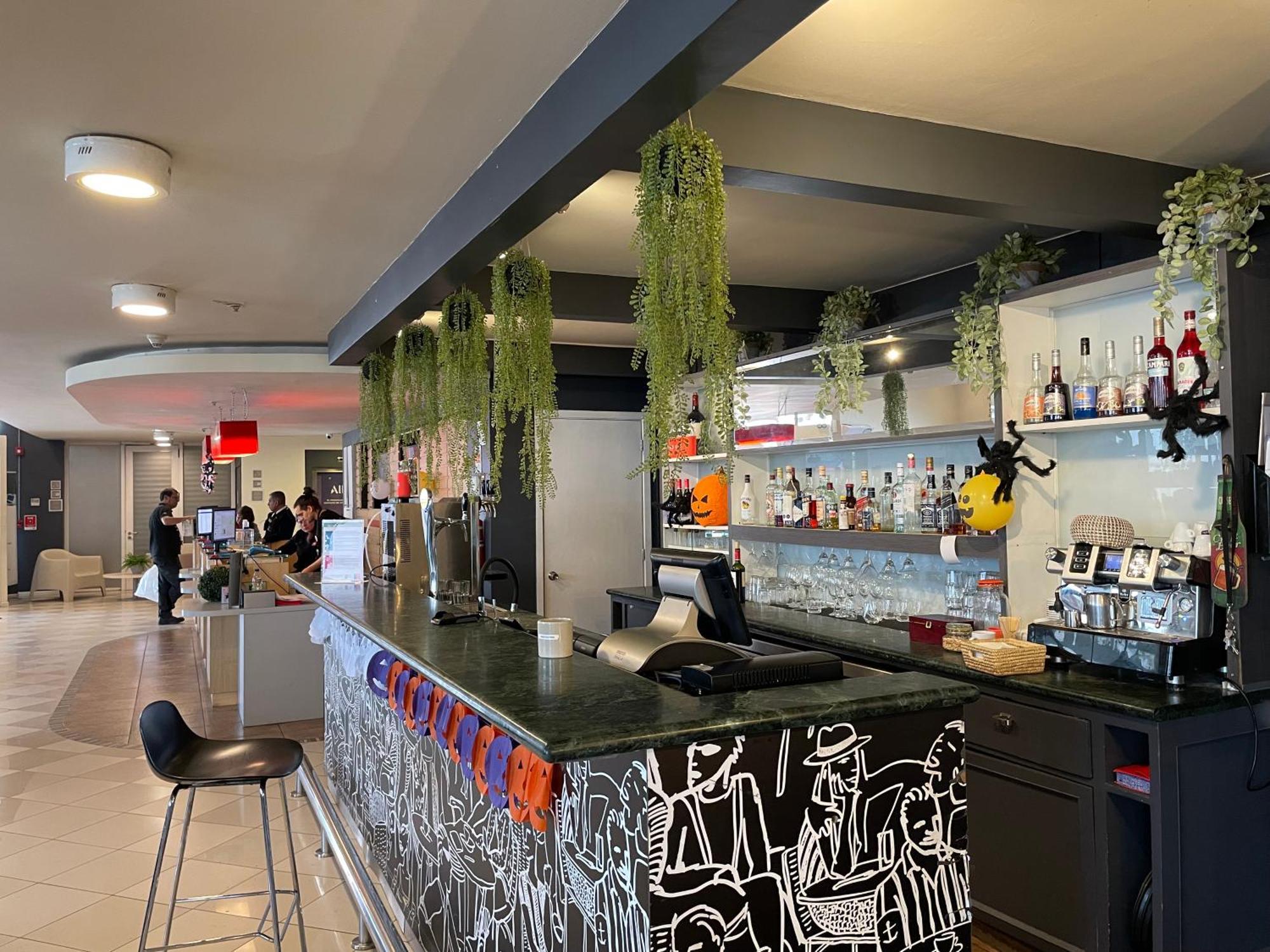 Ibis Santiago Estacion Central ภายนอก รูปภาพ