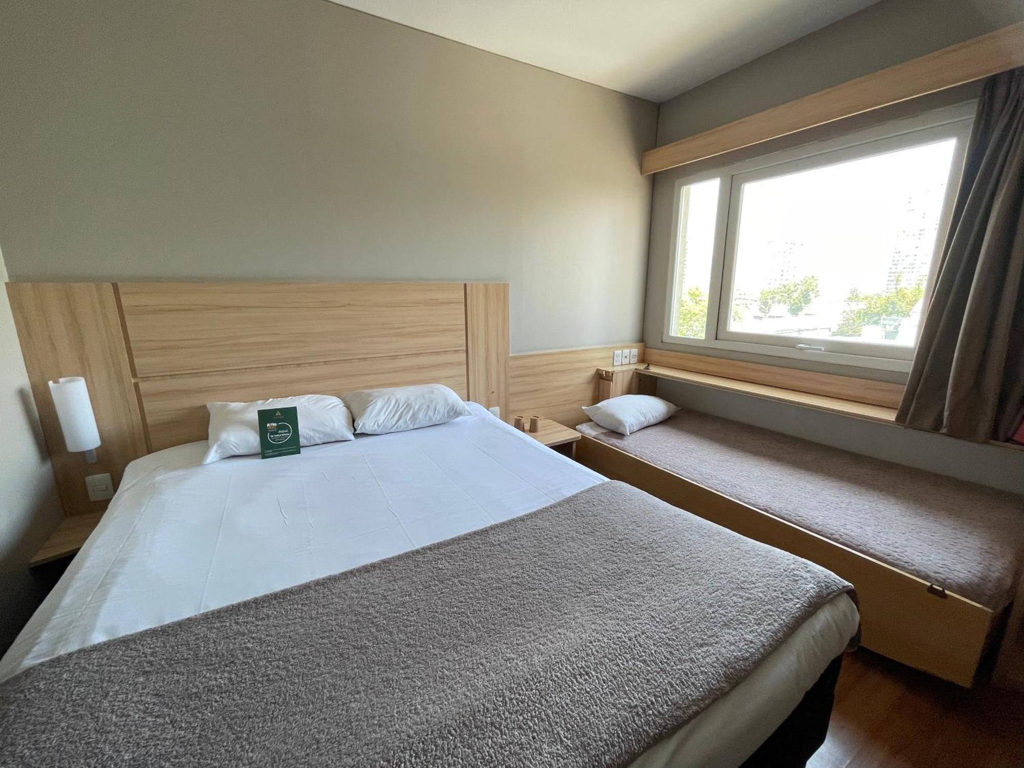 Ibis Santiago Estacion Central ภายนอก รูปภาพ